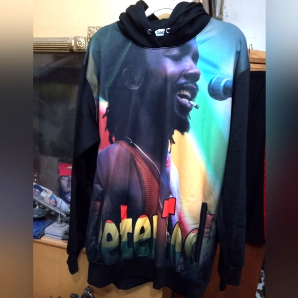 Sweater Hoodie of Reggae Artist Peter Toshw/Draw String +Zippered Pockets